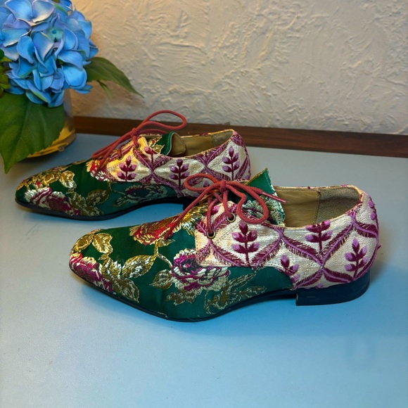 John Fluevog Shoes - John Fleuvog floral oxfords woman’s 7